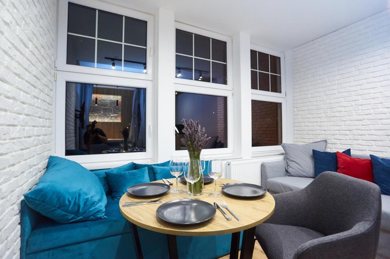 Apartament "Powoli" Z Darmowym Parkingiem คาร์ปัตซ์ ภายนอก รูปภาพ
