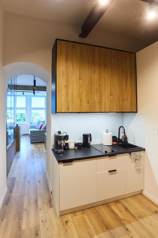 Apartament "Powoli" Z Darmowym Parkingiem คาร์ปัตซ์ ภายนอก รูปภาพ