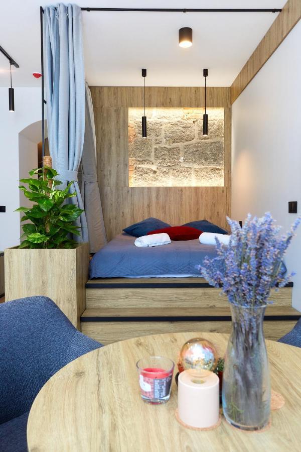 Apartament "Powoli" Z Darmowym Parkingiem คาร์ปัตซ์ ภายนอก รูปภาพ