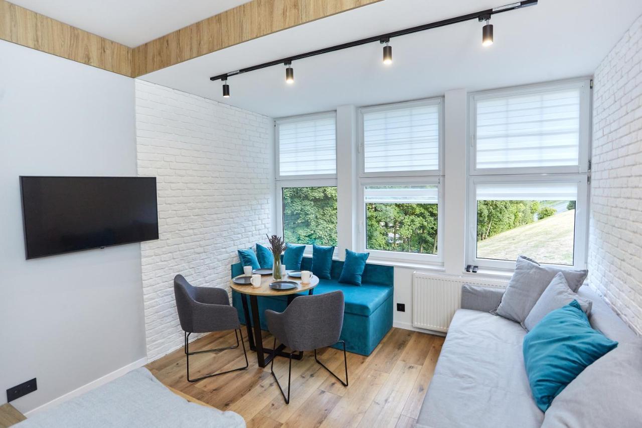 Apartament "Powoli" Z Darmowym Parkingiem คาร์ปัตซ์ ภายนอก รูปภาพ
