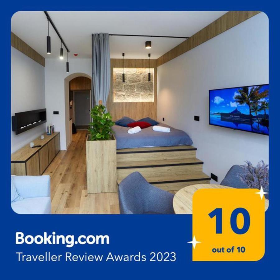 Apartament "Powoli" Z Darmowym Parkingiem คาร์ปัตซ์ ภายนอก รูปภาพ